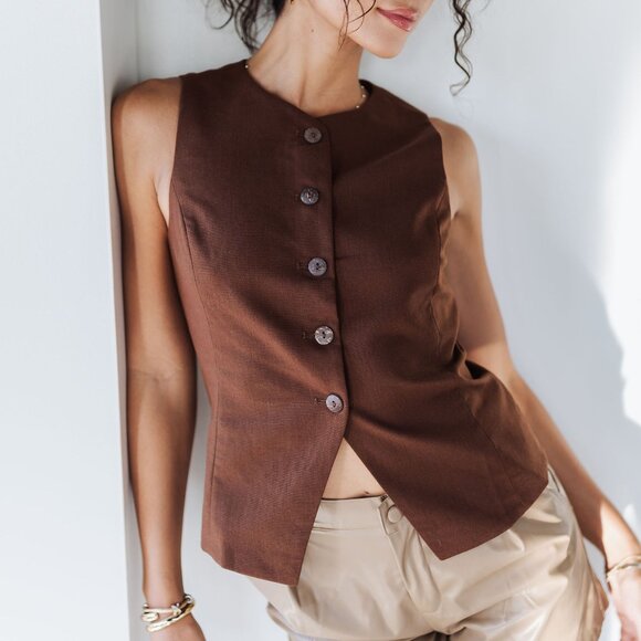 Brown Linen Blend Button Vest Top Tailored Waistcoat Style NWT Medium - Picture 4 of 8